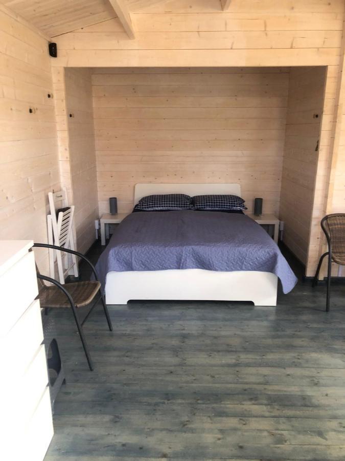 Womocamp Holzhuette 1 Hotel Saulkrasti Eksteriør billede